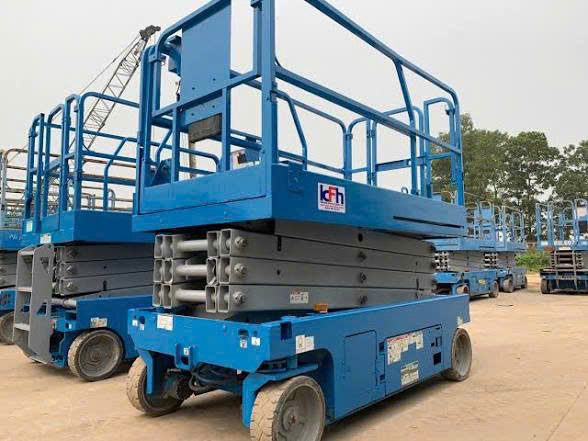 Xe nâng người Genie GS-2646